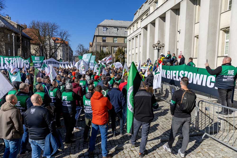 Manifestacja przeciwko likwidacji ruchu Bielszowice